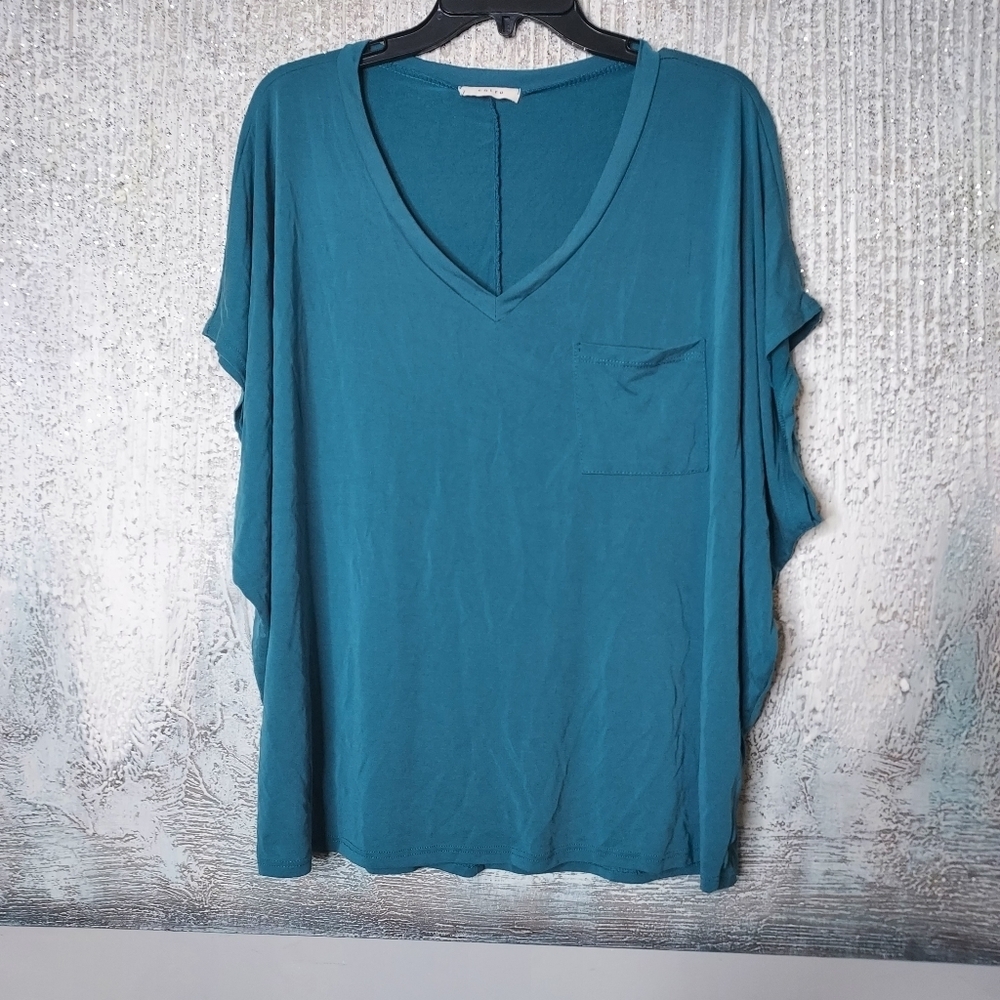 entro slouchy Oversized V-neckline top